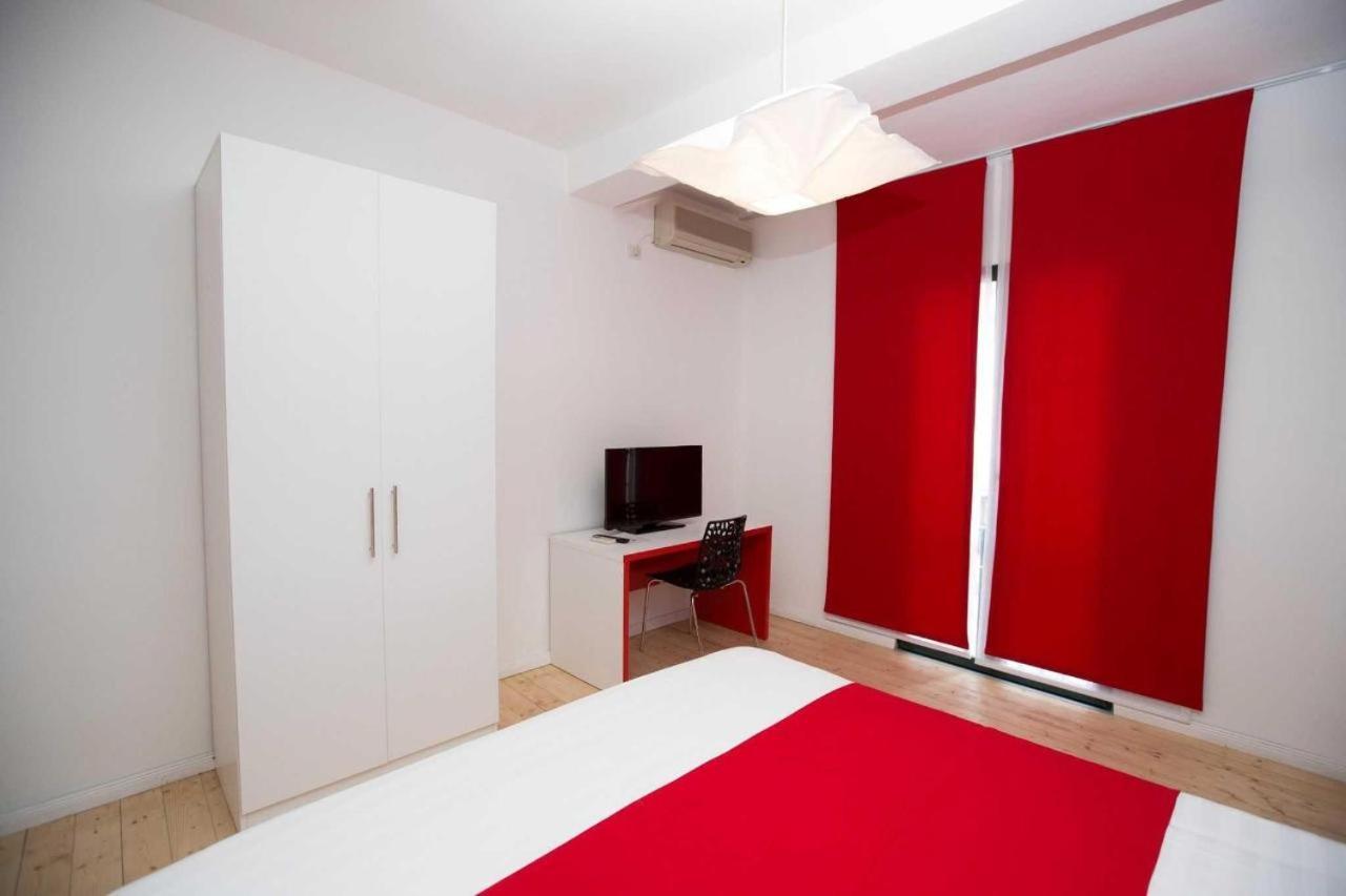 Hotel Rimini Tirana Bagian luar foto
