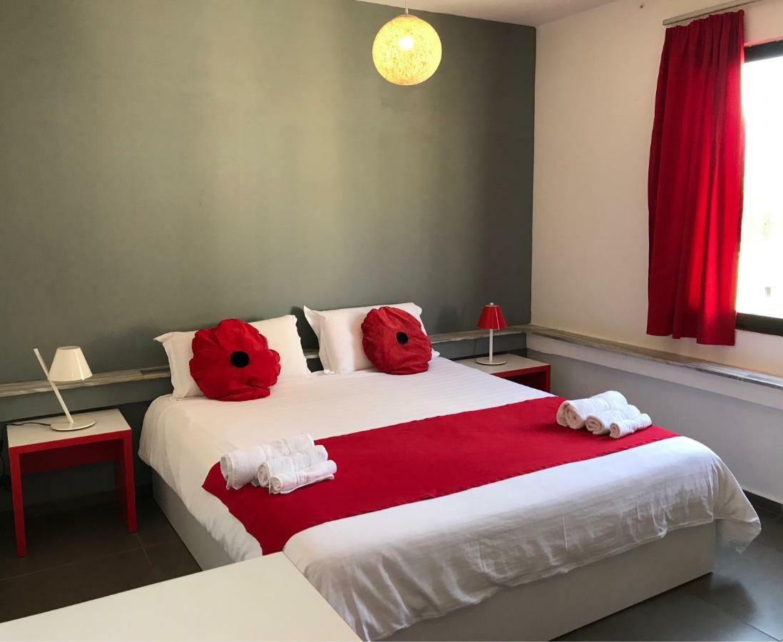 Hotel Rimini Tirana Bagian luar foto