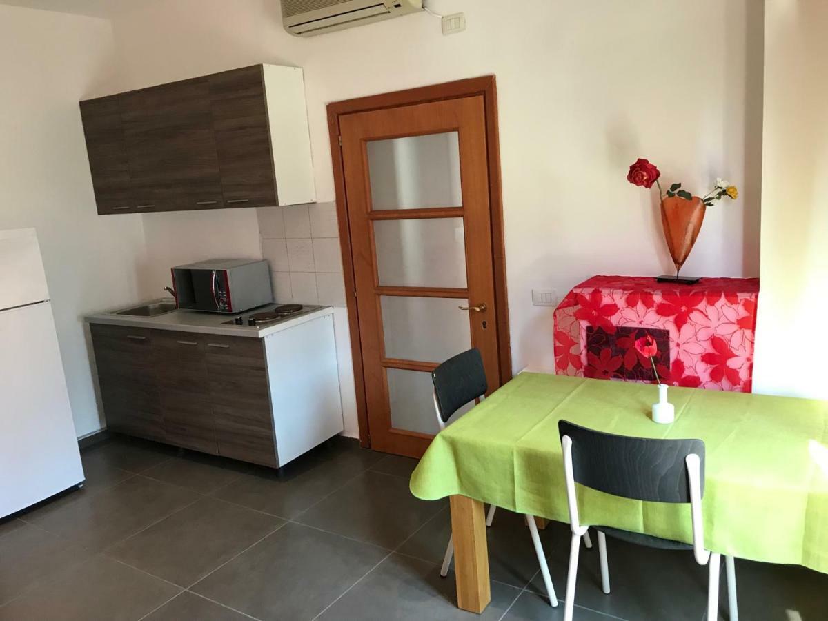 Hotel Rimini Tirana Bagian luar foto